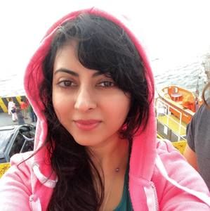 Meet your Posher, Huma